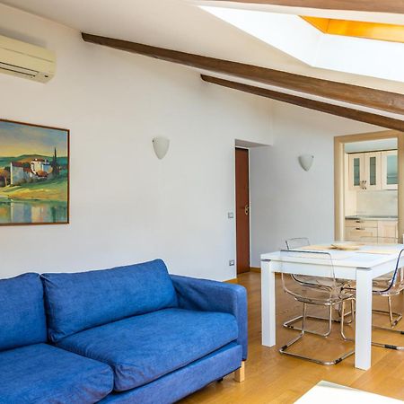 Appartamento Duomo Grand Family Loft Napoli Esterno foto