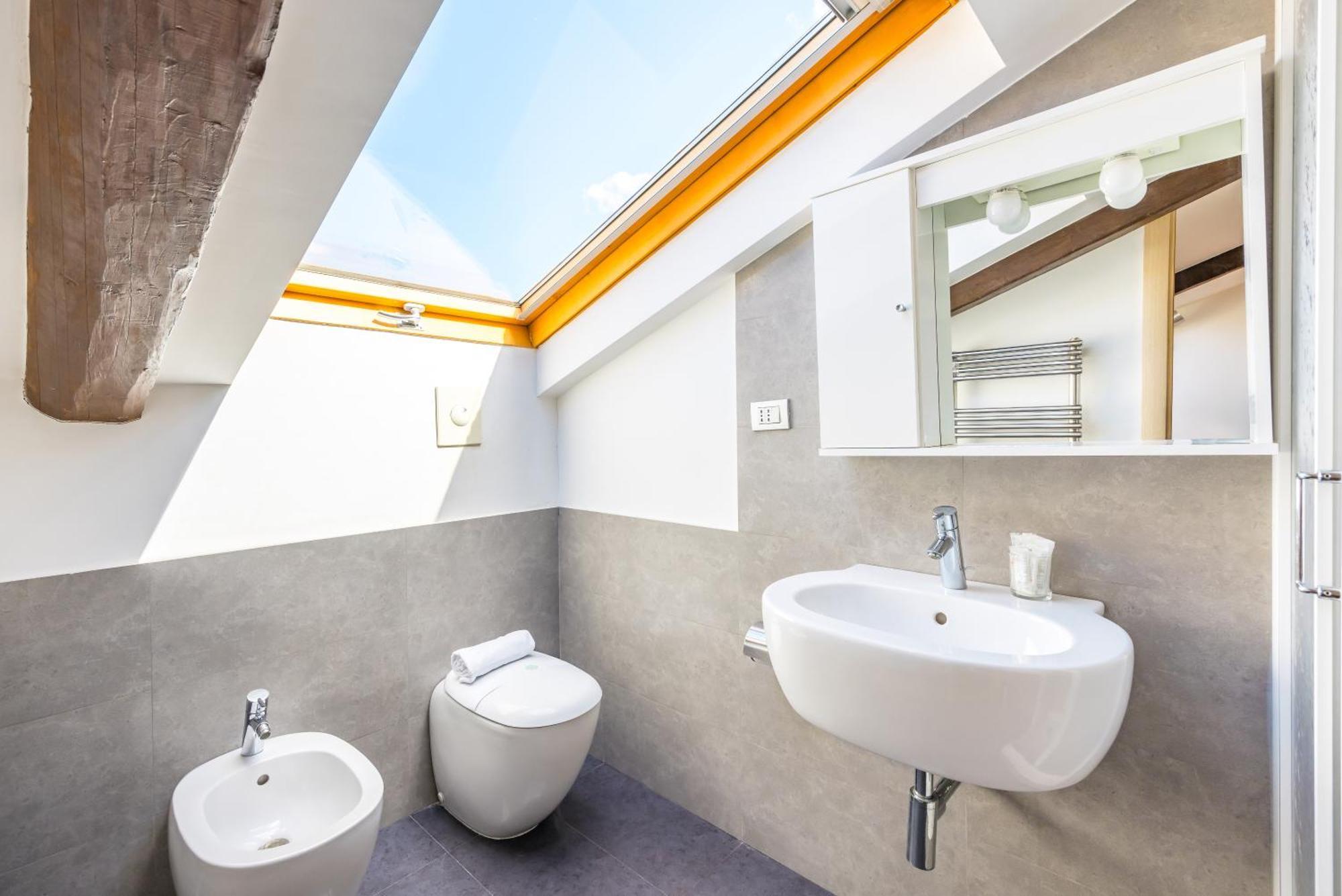 Appartamento Duomo Grand Family Loft Napoli Esterno foto